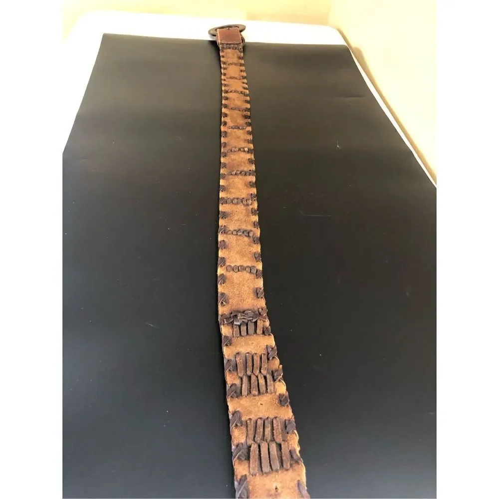 Handmade western Size M Leather Woven Belt Wood Buckle Made in Mexico